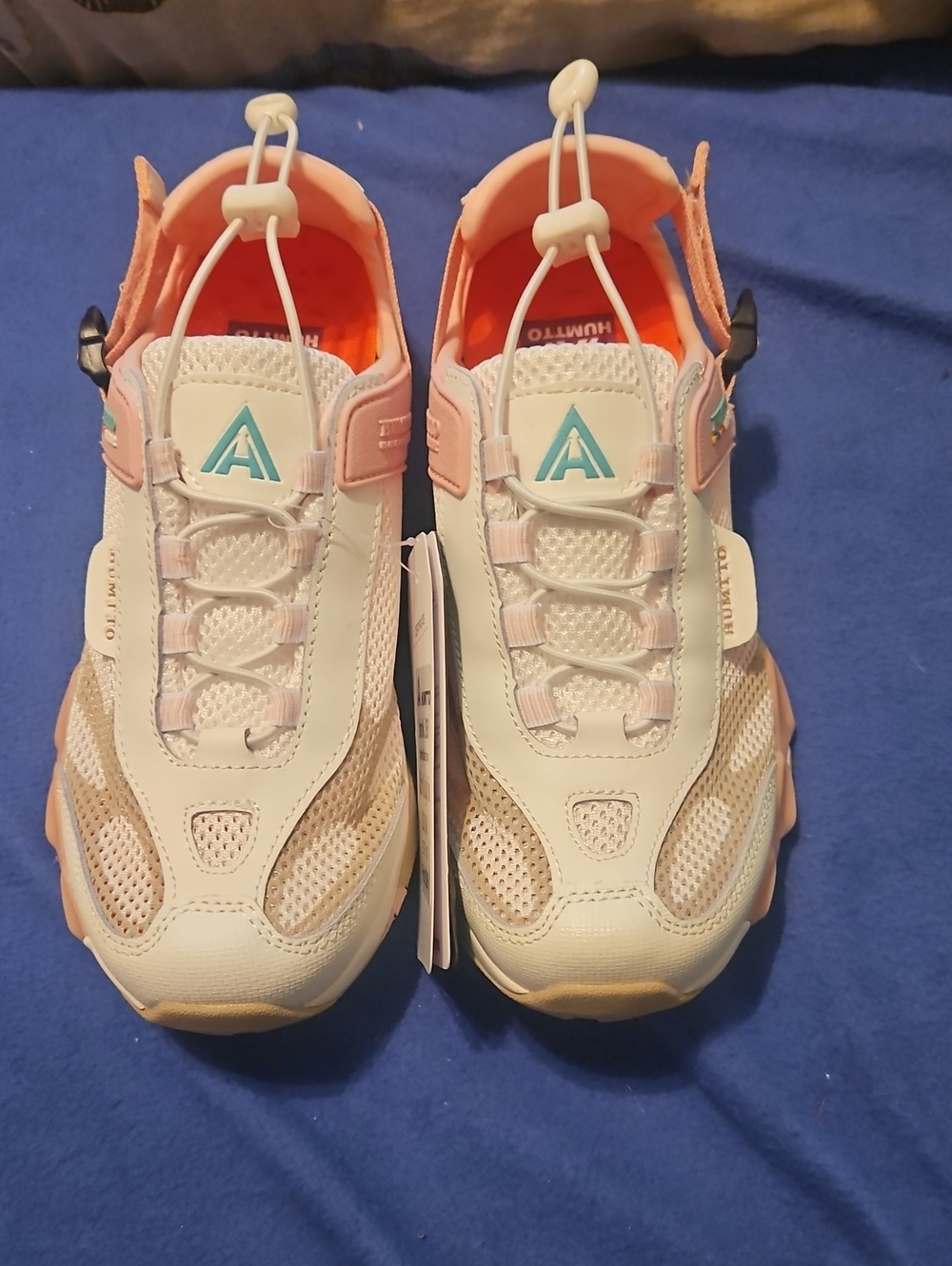 Humtto... Lightweight Athletic Amphibian - White & Blush Pink